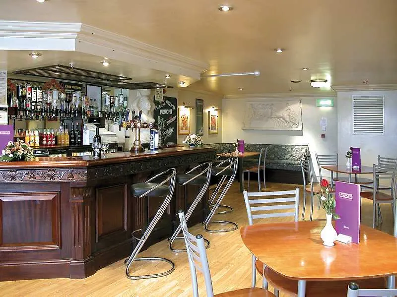 **  The Ashley Hotel Hale  Großbritannien