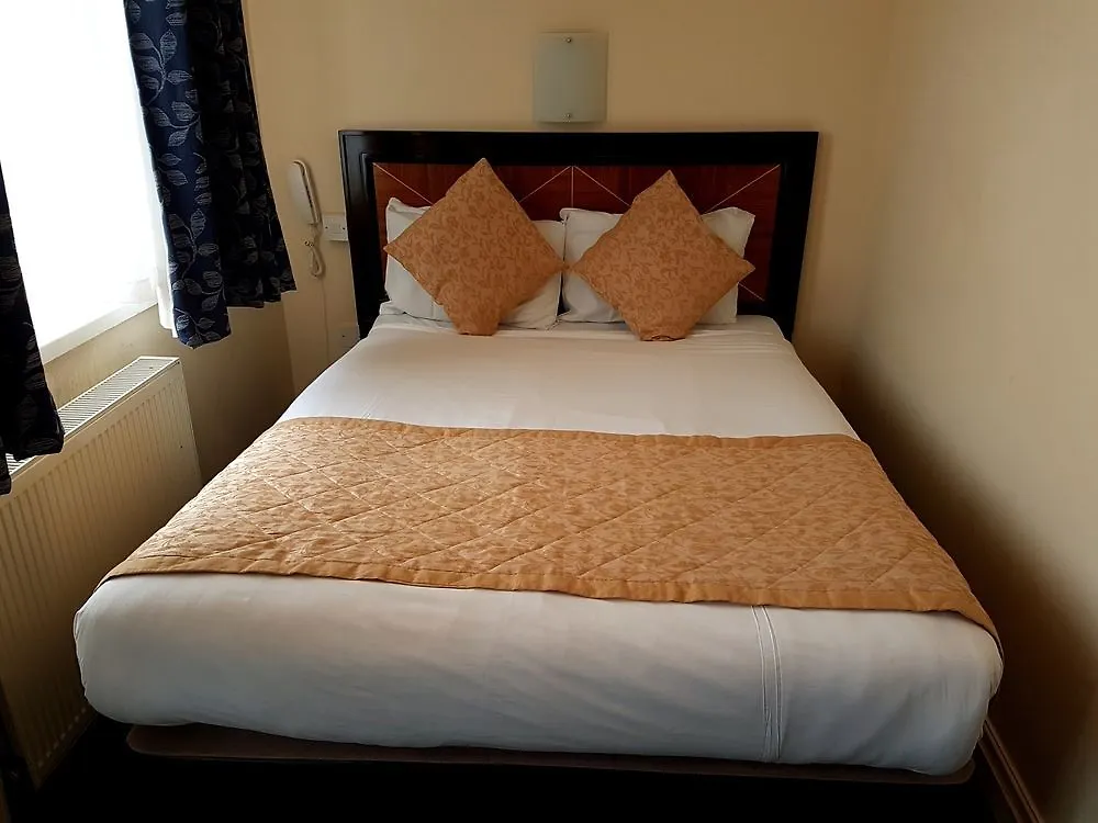 The Ashley Hotel Hale  2*, Hale (Greater Manchester)